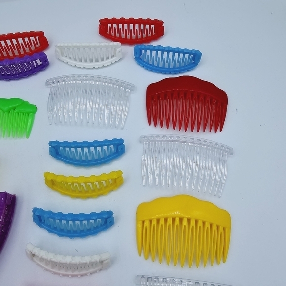 Vintage Banana Clips and Hair Pieces - Lot of 32 main image 6